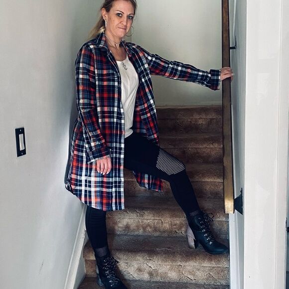 Universal Thread S Long-Sleeved Blue & Red Plaid Button-Down Flannel ShirtDress - Picture 1 of 9